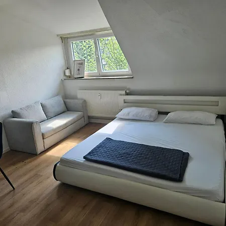 Sia Daire Stuttgart